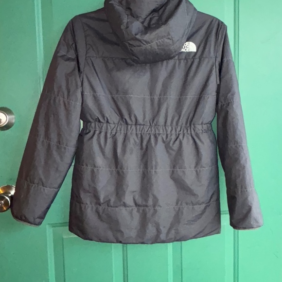 The North Face girls size large 12 reversible charcoal coat - Picture 11 of 11